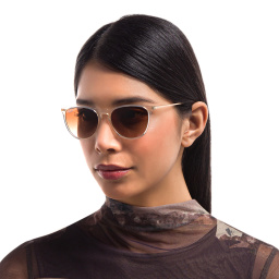 Shop Ray-Ban Junior Kids Erika Panthos Sunglasses in Transparent light brown online.