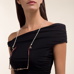 سلسلة نظارات باللؤلؤ الطبيعي والكريستال من ذا ريتشي ديستريكت - صورة المنتج 6