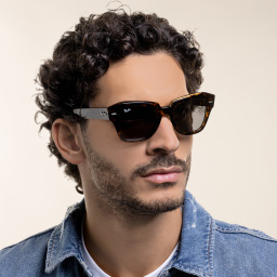 Ray-Ban State Street Unisex Square Sunglasses in Havana – Product Photo 8