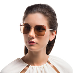 EYE'M Cat Eye Sunglasses in Rose Gold – Product Photo 5