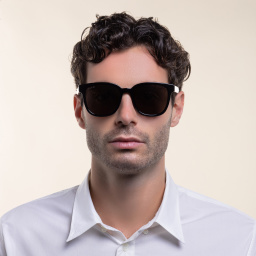 Shop GUCCI Rectangle Sunglasses in Black online.