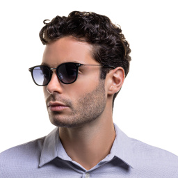 EYE'M Unisex Square Sunglasses in Black – Product Photo 7
