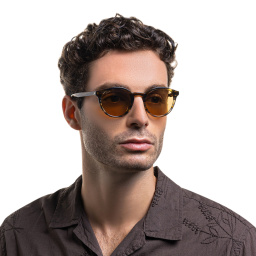 EYE'M Round Sunglasses in Brown – Product Photo 5