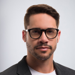 Shop EYE'M Round Eyeglasses in Shiny Black online.