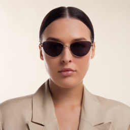 EYE'M Cat-Eye Sunglasses in Gold – Product Photo 4