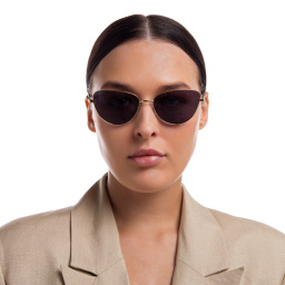 EYE'M Cat-Eye Sunglasses in Gold – Product Photo 5