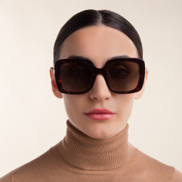 EYE'M Square Sunglasses in Havana – Product Photo 4