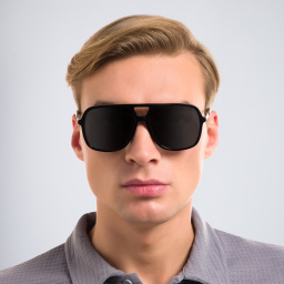 EYE'M Rectangle Sunglasses in Black – Product Photo 4