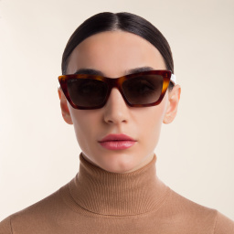 EYE'M Cat Eye Sunglasses in Havana – Product Photo 4