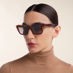 EYE'M Cat Eye Sunglasses in Havana – Product Photo 5