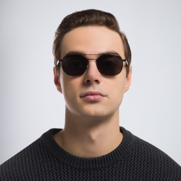 Ray-Ban Unisex Square Sunglasses in Black – Product Photo 7