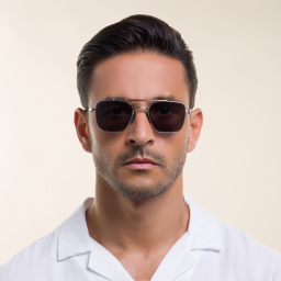 AKONI Europa Unisex Square Sunglasses in Silver – Product Photo 7