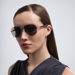 Shop Ray-Ban Unisex Square Sunglasses in Silver online.
