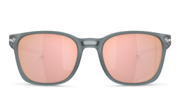 تسوق نظارات شمسية مستطيلة اوكلي بلون شفاف أونلاين.