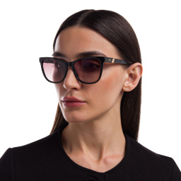 تسوق نظارة شمسية بإطار مربع EYE'M بلون أسود أونلاين.