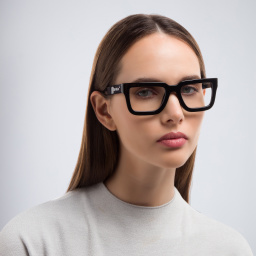 تسوق نظارات طبية مربعة للجنسين أوف وايت بلون أسود أونلاين.