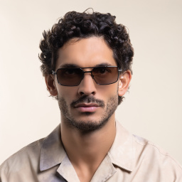 تسوق نظارات شمسية أفياتور للجنسين فالنتينو بلون أسود أونلاين.