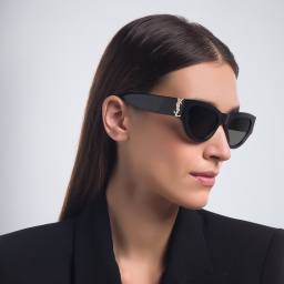 SAINT LAURENT Cat-Eye Sunglasses in Black – Product Photo 6