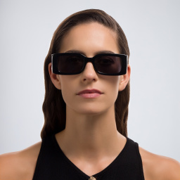 Shop GUCCI Rectangle Sunglasses in Black online.