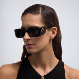 Shop GUCCI Rectangle Sunglasses in Black online.