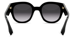 FENDI Fendi First Square Sunglasses in Black – Product Photo 4