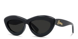 LOEWE Curvy Black Cat-Eye Sunglasses in Black – Product Photo 2