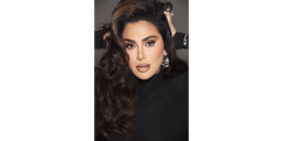 DIVA Monthly Color Contact Lenses - Lili – Product Photo 3