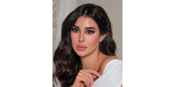 Shop Lensme Monthly Color Contact Lenses - La Bella online.