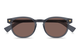 Shop BOTTEGA VENETA Triangle Stud Panthos Sunglasses in Grey online.