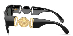 Shop VERSACE Medusa Biggie Pillow Sunglasses in Black online.