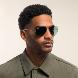 Ray-Ban Pilot Classic Sunglasses in Gold – Product Photo 7