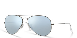 Shop Ray-Ban Aviator Sunglasses in Silver online.