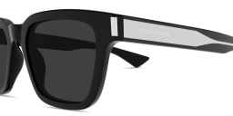 تسوق نظارات شمسية مربّعة للجنسين بالشعار المنقوش سان لوران بلون أسود أونلاين.