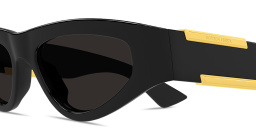 Shop BOTTEGA VENETA Dash Cat-Eye Sunglasses in Black online.