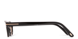 Shop TOM FORD Chloe Oval Sunglasses in Black online.