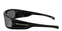 Shop Oakley Highland Unisex Rectangle Sunglasses in Black online.