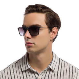 Ray-Ban Chris Square Sunglasses in Black – Product Photo 6