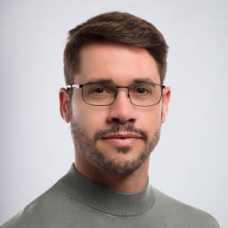 Shop EYE'M Rectangle Eyeglasses in Black online.