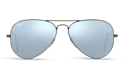 Shop Ray-Ban Unisex Aviator Sunglasses in Metal in Silver online.