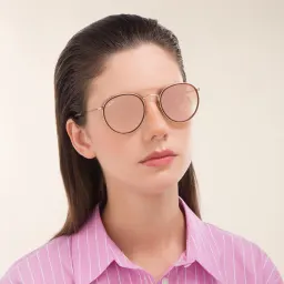 Shop Ray-Ban Round Double Bridge Sunglasses in Gold online.
