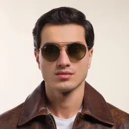 Shop Ray-Ban Round Double Bridge Sunglasses in Gold online.