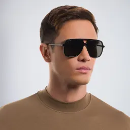 Shop GUCCI Aviator Sunglasses in Black online.