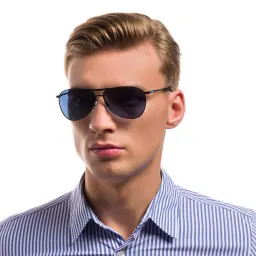 Shop EYE'M Wide Aviator Sunglasses in Black online.