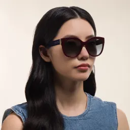 تسوق نظارة شمسية بإطار كات آي EYE'M بلون خمري أونلاين.