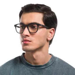 Shop EYE'M Square Eyeglasses in Black online.