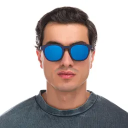 Shop EYE'M Square Eyeglasses in Black online.