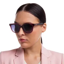 Shop EYE'M Square Sunglasses in Red online.