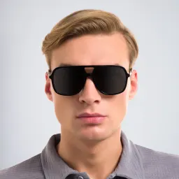 Shop EYE'M Rectangle Sunglasses in Black online.