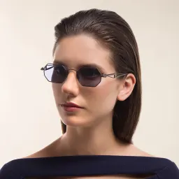 Shop SPILTMILK Hermes Unisex Irregular Sunglasses in Silver online.