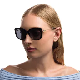 Shop EYE'M Square Sunglasses in Black online.